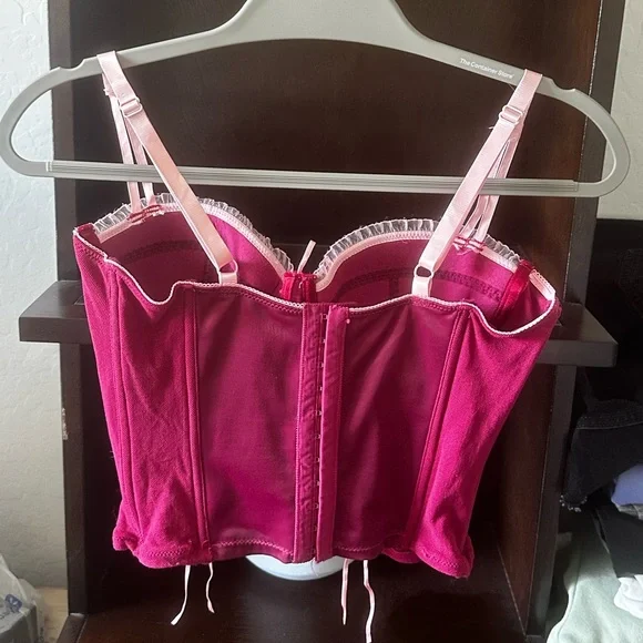 Beautiful Pink Corset Top with Floral Embroidery - Picture 2 of 14